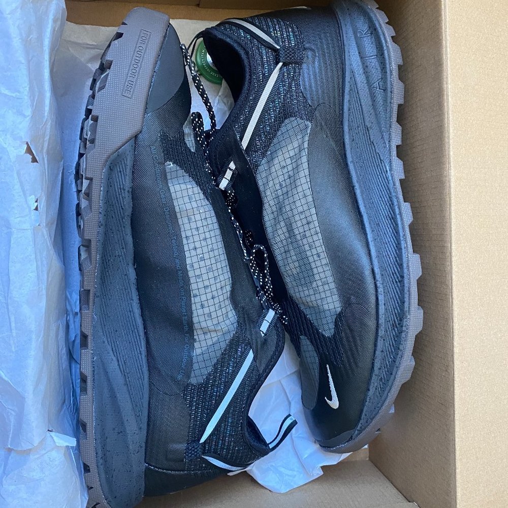 Nike ACG Air Nasu 2 (Size 12.5M) in Anthracite